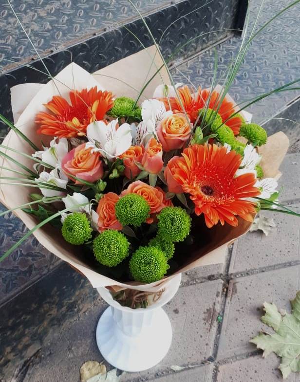 Букет цветов из: Герберы, Хризантемы, Альстромерии и Розы в Большое Грызлово