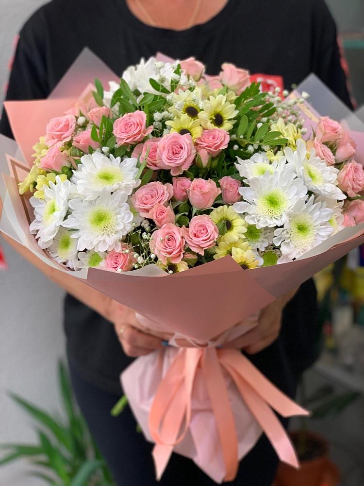 Букет цветов из: Розы и Хризантемы в Большое Грызлово