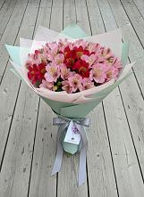 Букет цветов из:  Альстромерии в Большое Грызлово