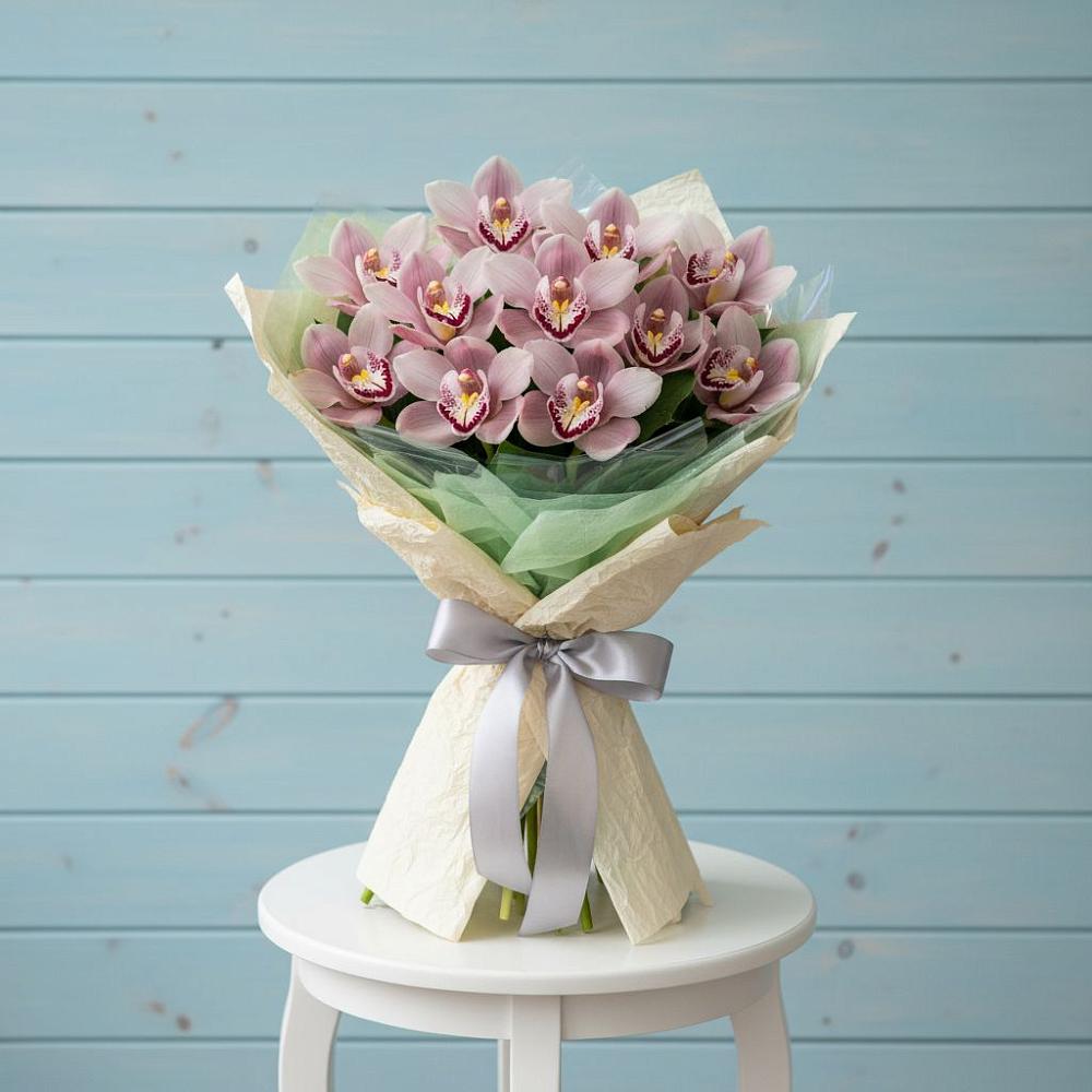 Букет цветов из: Орхидеи и Розы в Большое Грызлово