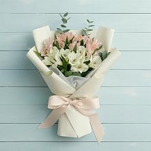 Букет цветов из:  Альстромерии в Большое Грызлово