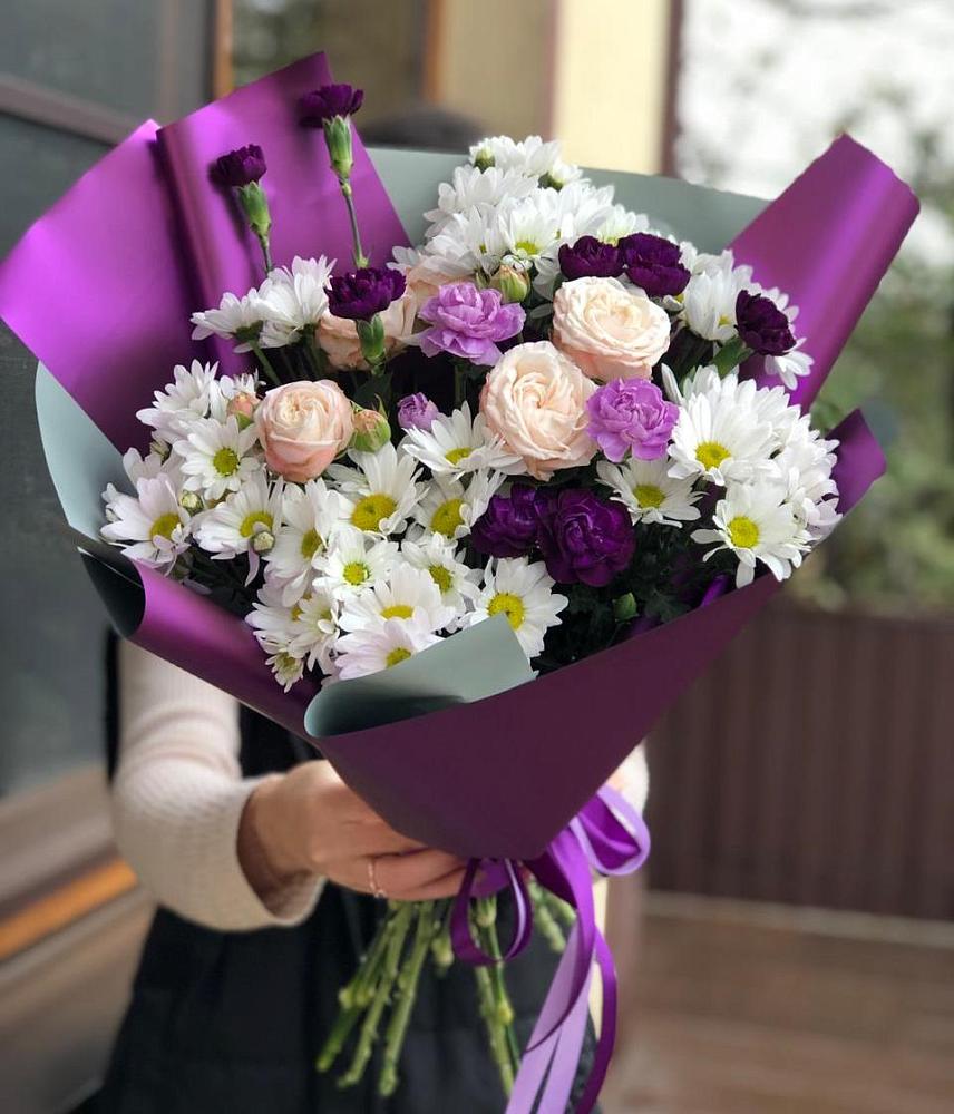 Букет цветов из: Хризантемы, Гвоздики и Розы в Большое Грызлово