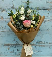 Букет цветов из:  Розы и Лизиантусы в Большое Грызлово